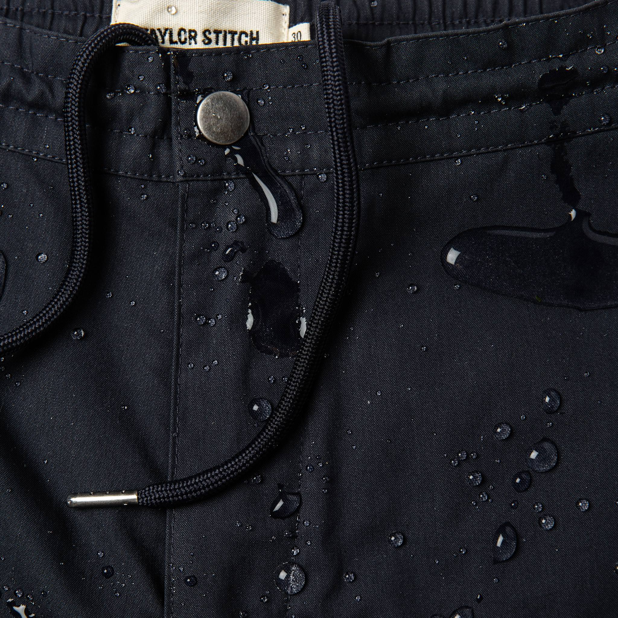 The Adventure Short in Navy