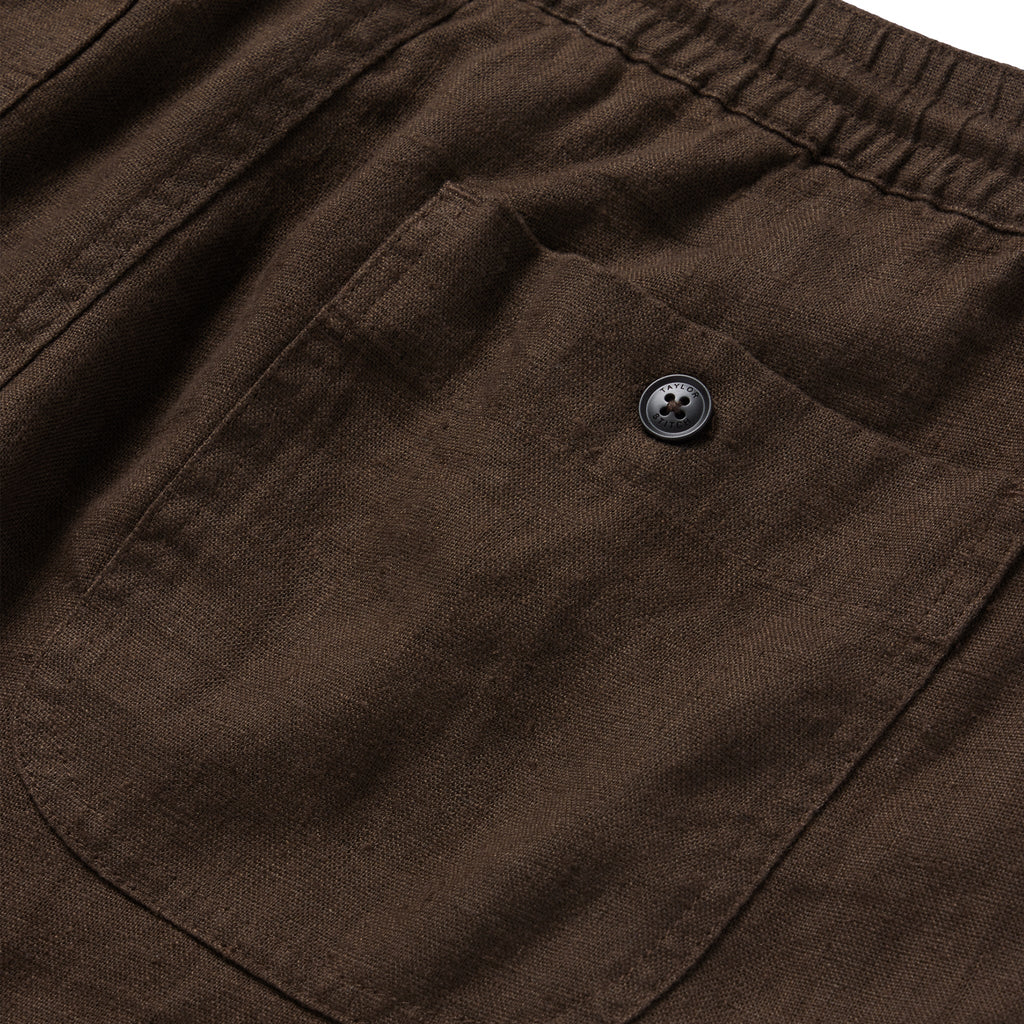 The Apres Short in Espresso Hemp