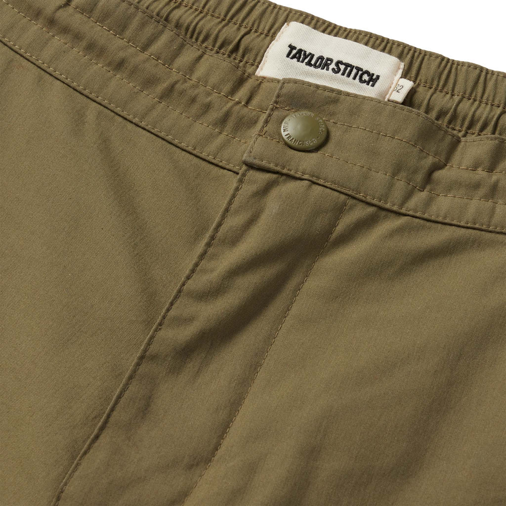 The Adventure Short in Olive