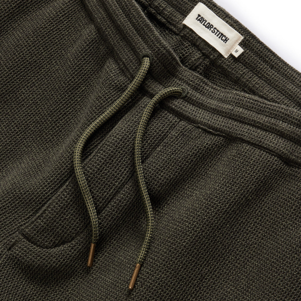 The Apres Short in Army Waffle