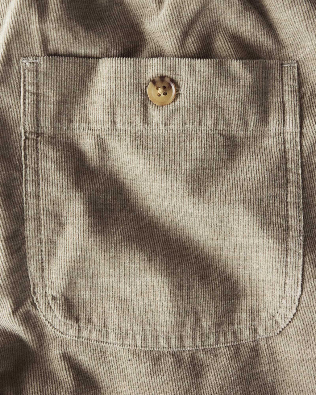 The Apres Short in Heather Moss Pincord
