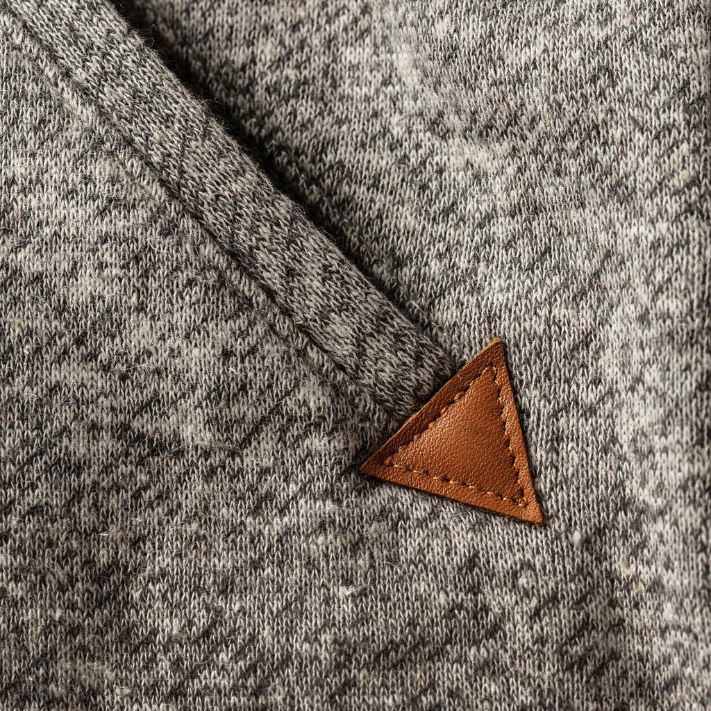 The Après Hoodie in Heather Grey