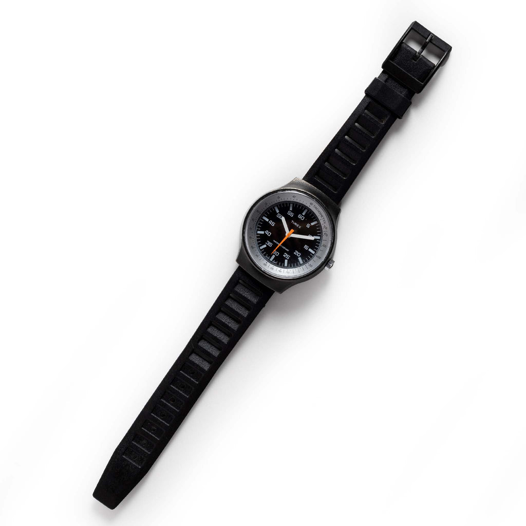 1977 Timex Black Max